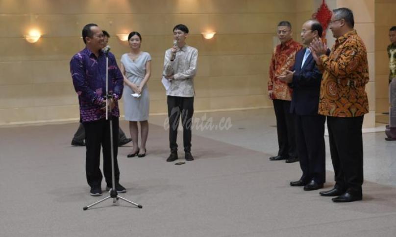 Salah satu Kades saat memberikan sambutan di kedutaan Tiongkok