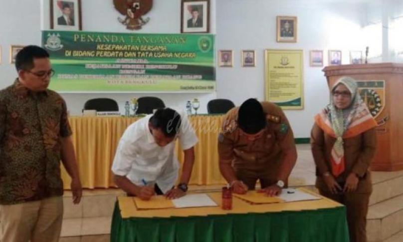 Penandatanganan MoU Dinas PUPR dengan Kejari Kota Bengkulu