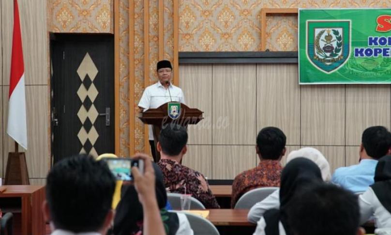 Gubernur Bengkulu (Dr. H. Rohidin Mersyah) saat memberikan arahan