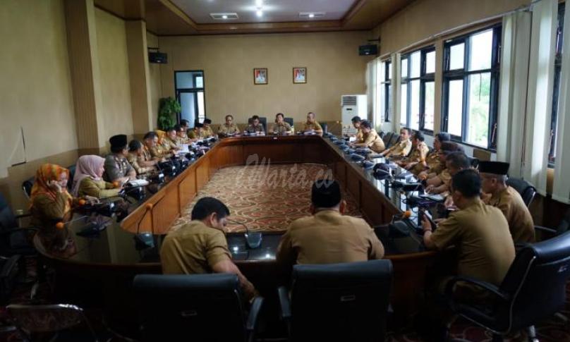 Sesda pimpin rapat Tim Pemantau Pemilu