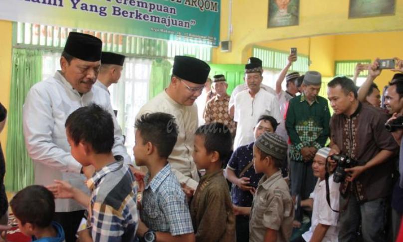 Gubernur Bengkulu (Dr. H Rohidin Mersyah)