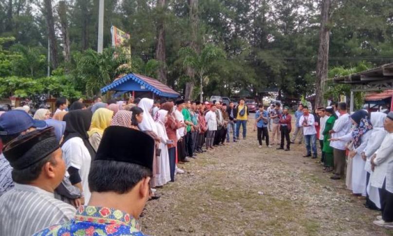 Apel akbar dan silaturahmi antar elemen juga kesepakatan tolak people power dan mendukung 8 poin hasil Multaqo Ulama' dan Pengumuman hasil Keputusan KPU RI 22 Mei mendatang