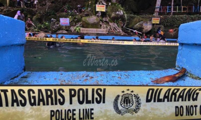 Pasca memakan korban, Polisi memasang garis polisline di tempat kejadian perkara