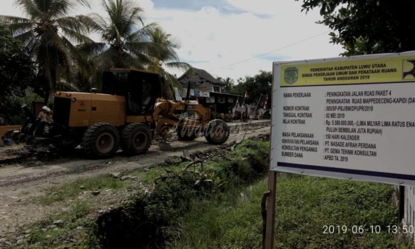 Proyek peningkatan ruas jalan Mappedecenf-Kapidi Telan anggara 5 Milliar lebih