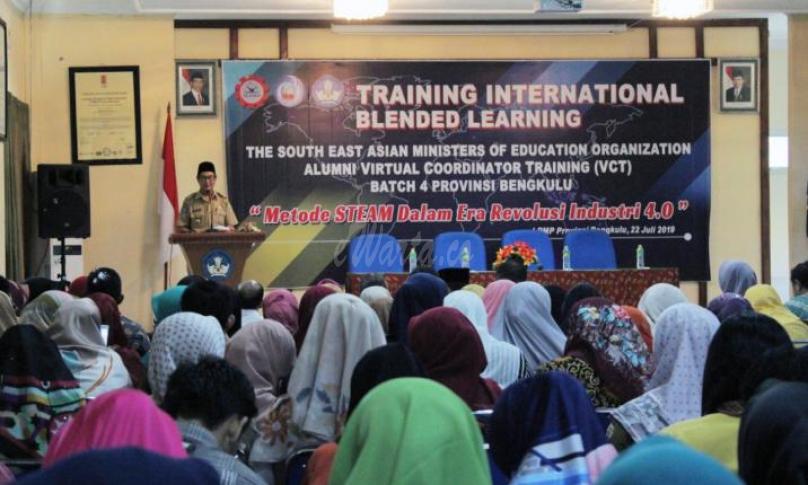 Seminar Internasional Blended Learning