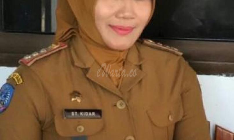 Camat Sabbang, Sitti Kidar