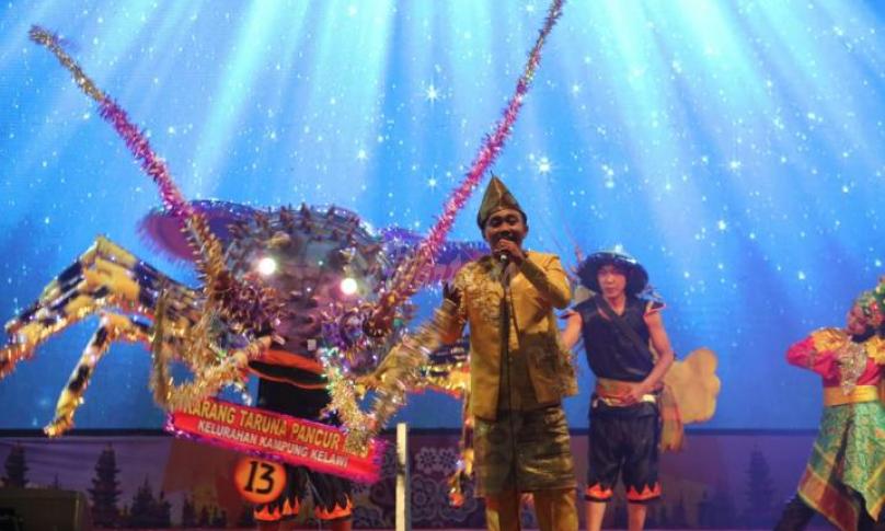 Kontestan lomba ikan-ikan dalam festival Tabut Bengkulu