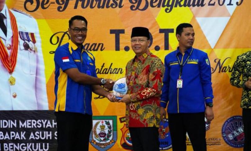 Gubernur Bengkulu Rohidin Mersyah terus menyuarakan perang terhadap narkoba, ini merupakan keperihatinan Gubernur terhadap maraknya penggunaan narkoba pada remaja.