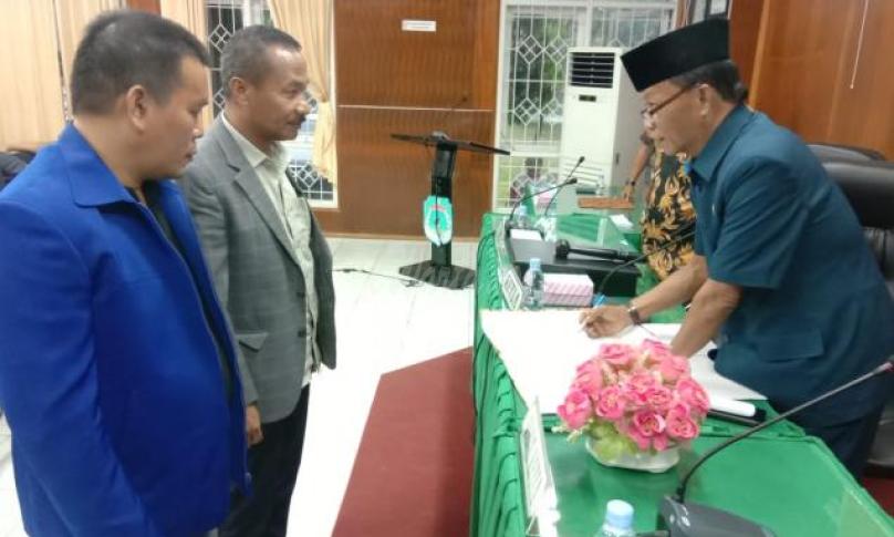 Paripurna Penetapan 3 Pimpinan DPRD Luwu Utara, Sulsel