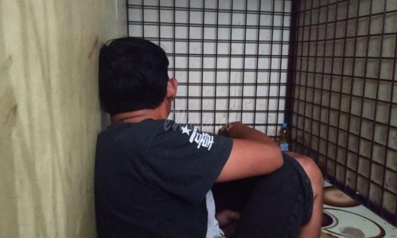 Pelaku (KH) langsung ditahan dan merasakan dinginya lantai dibalik jeruji besi