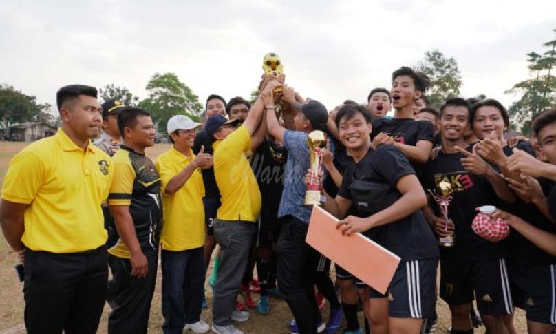 official dan coach mengucapkan terima kasih kepada Gubernur Bengkulu, telah menyelenggarakan ajang yang sangat bergengsi ini dan ditunggu-tunggu oleh pemain pesepak bola muda di daerah Bengkulu