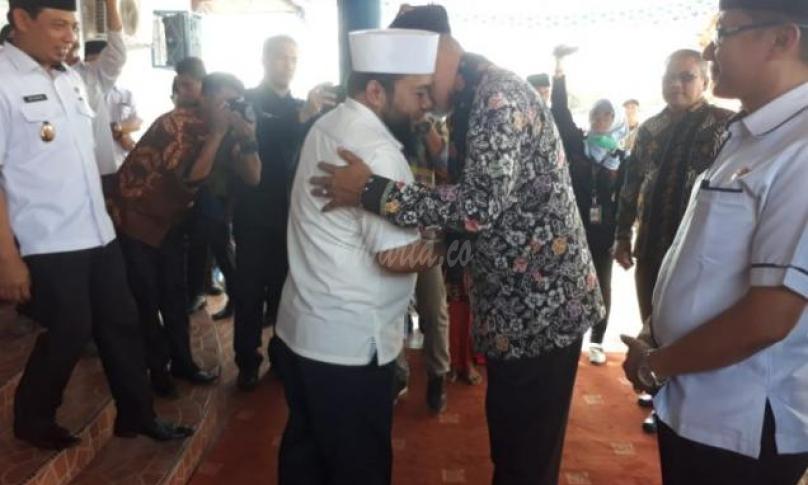 Walikota dan Wawali sambut kedatangan Walikota Padang di Balai Kota Bengkulu