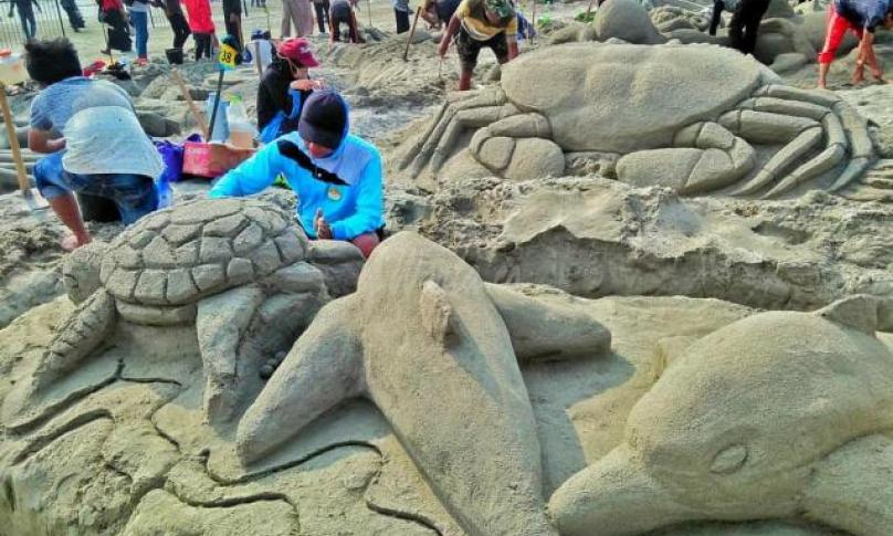 Lomba Kreasi pasir laut, Biota ini sangat menarik dan mirip seperti aslinya, Minggu (17/11).