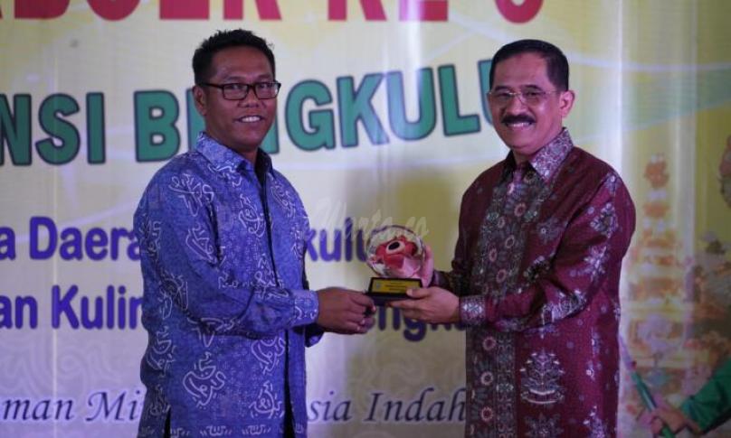 Direktur Utama Taman Mini Indonesia Indah (TMII) Mayjend (purn) Tanribali Lamo, menurutnya ke Provinsi Bengkulu memiliki banyak potensi dan ciri khas, ia berharap potensi ini dapat lebih ditampilkan kedepannya.