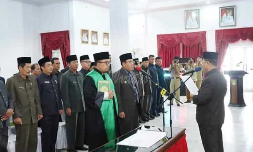 Bupati Seluma H. Bundra Jaya Melantik Sekda Seluma, Irihadi, M. Si