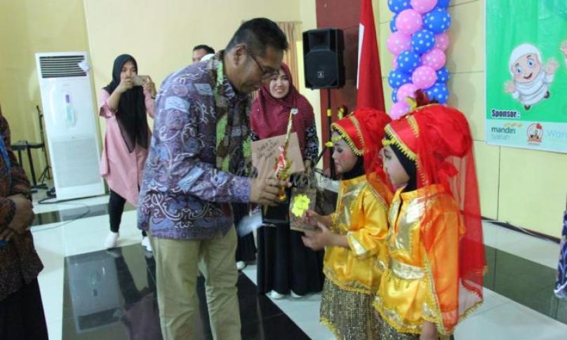 Wakil Gubernur Bengkulu Dedy Ermansyah membuka secara resmi Kegiatan Pentas PAI 2019 dalam rangka Gebyar Forum Komunikasi Guru Pendidikan Agama Islam Taman Kanak-Kanak (FKG PAI TK) Tahun 2019, Senin (2/12)