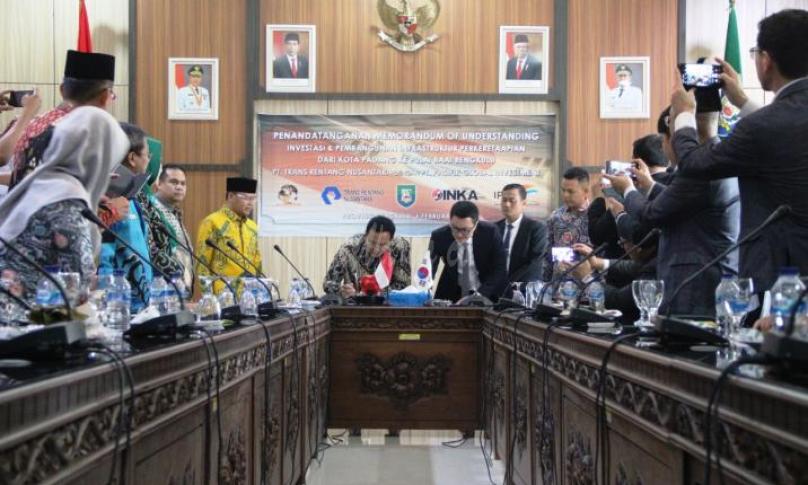 Penandatanganan Mou Antara PT. Trans Rentang Nusantara dengan PT. Pasifik Global Investment, Percepat Pembangunan Rel Kereta Api Kota Padang – Pulau Baai.
