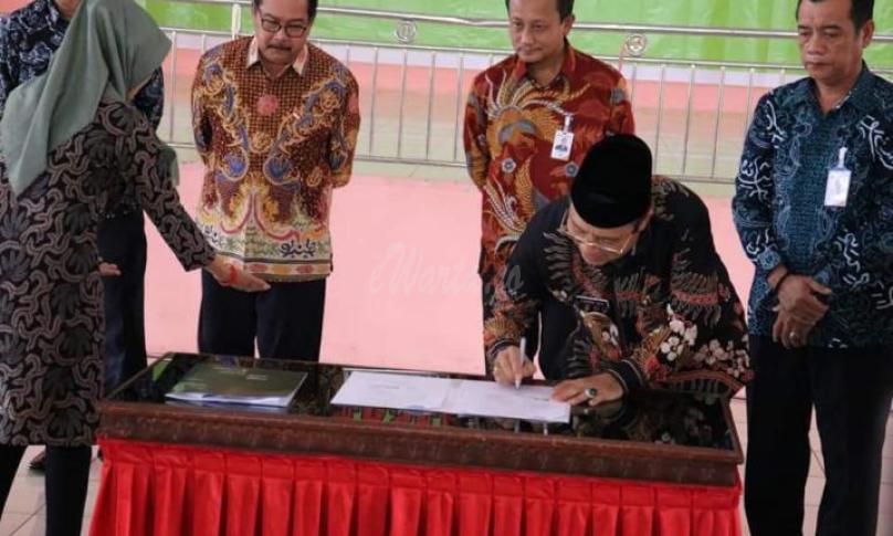 Penandatangan MoU bersama PT Bank Bengkulu, Seluma (5/03/20).