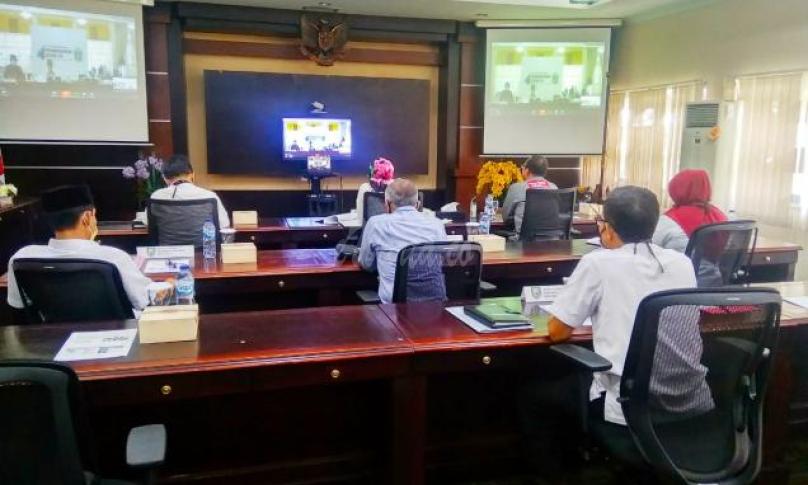 video conference Rapat Koordinasi Wilayah Tim Pengendalian Inflasi Daerah (TPID) Provinsi  se- Sumatera 2020 di Kantor Bank Indonesia Perwakilan Bengkulu, Rabu (22/4).