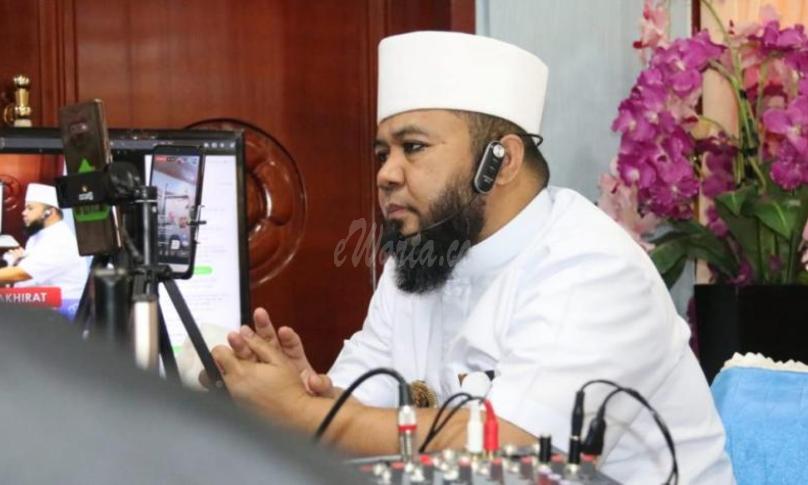Walikota Bengkulu Helmi Hasan bersama Wakil Walikota Dedy Wahyudi melakukan pemantauan pendistribusian beras dan mie (Rasmie) tahap 3 