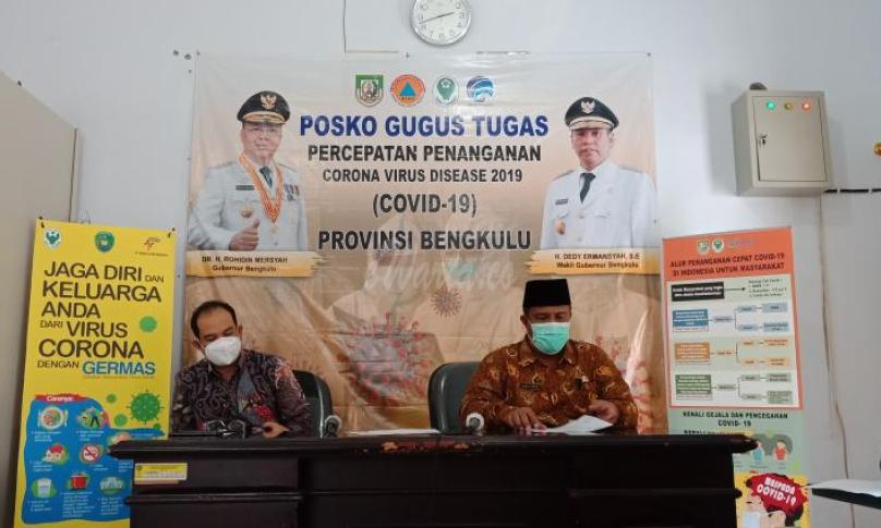 Kepala Dinas Kesehatan Provinsi Bengkulu Herwan Antoni, saat keterangan pers, Minggu (10/5).