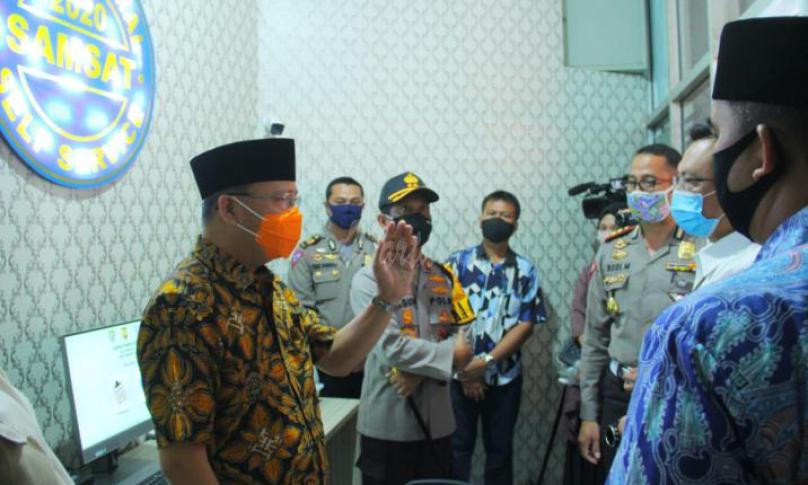 Kini masyarakat Bengkulu dapat melakukan pembayaran pajak kendaraan bermotor secara mandiri dan mudah tanpa harus repot menunggu antrian.