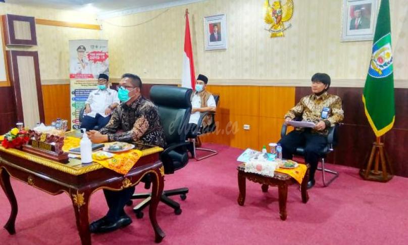 Rapat Koordinasi dan Diskusi Interaktif Bersama Seluruh Gubernur se- Indonesia melalui virtual meeting, bertempat di Ruang Pola Provinsi Bengkulu, Rabu (24/6).