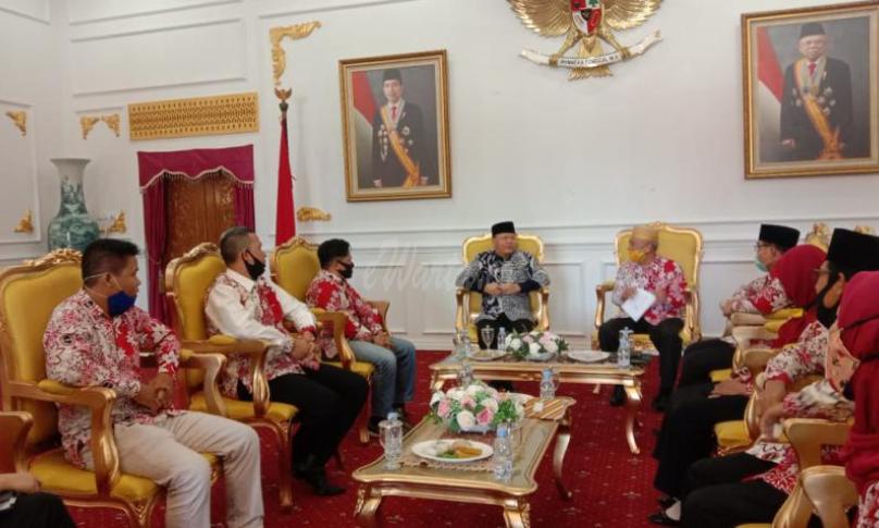 Gubernur Rohidin menyampaikan bahwa provinsi Bengkulu termasuk salah satu provinsi yang cukup aman dari hal yang berkaitan dengan terorisme.