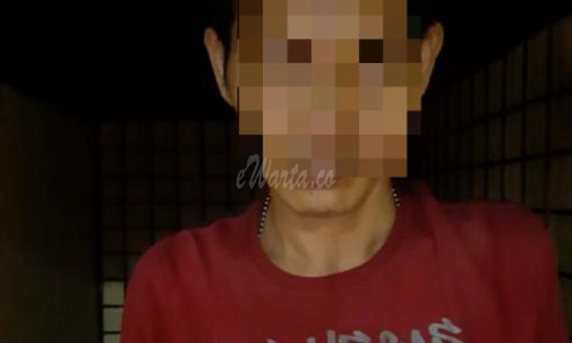 Salah satu pelaku diamankan.