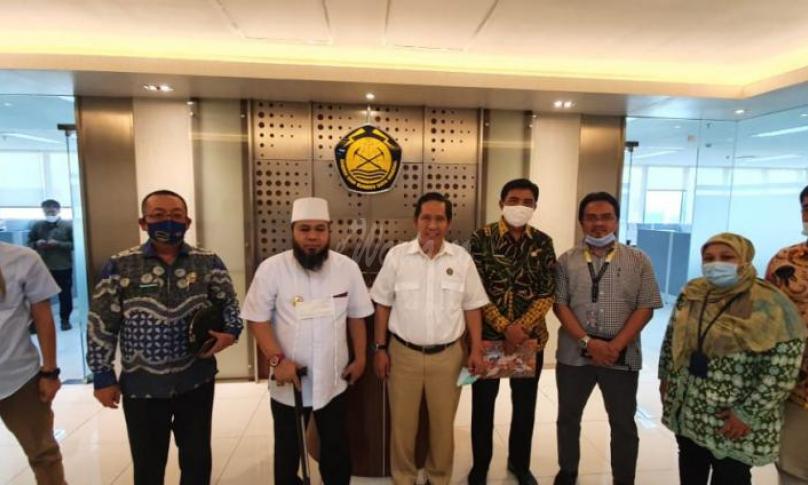 Walikota Bengkulu Helmi Hasan, yang didampingi Kadis DKP, Sekwan dan Plt Kadis Kominfosan