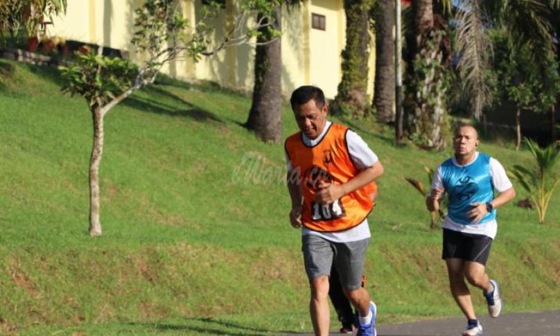 Kapolda Bengkulu Ikuti Tes Kesamaptaan Jasmani