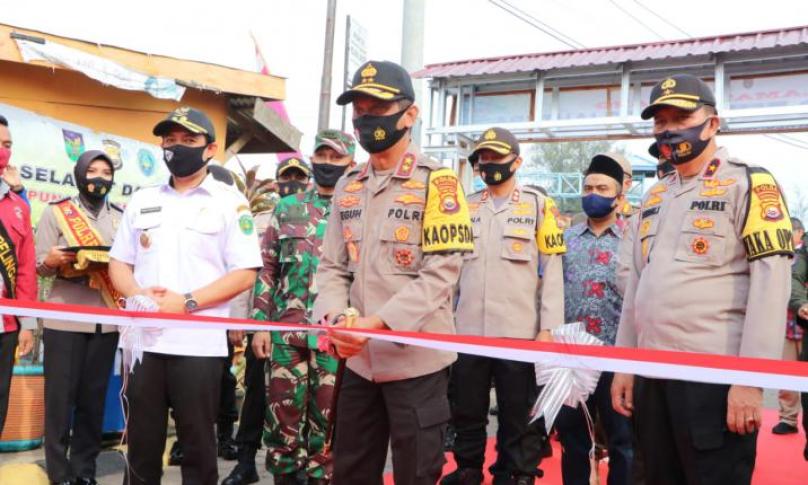 Kapolda Bengkulu Resmikan Kampung Berseri