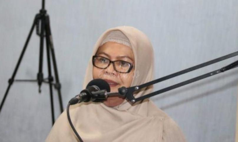 Kadis Pendidikan dan Kebudayaan Kota Bengkulu Rosmayetti