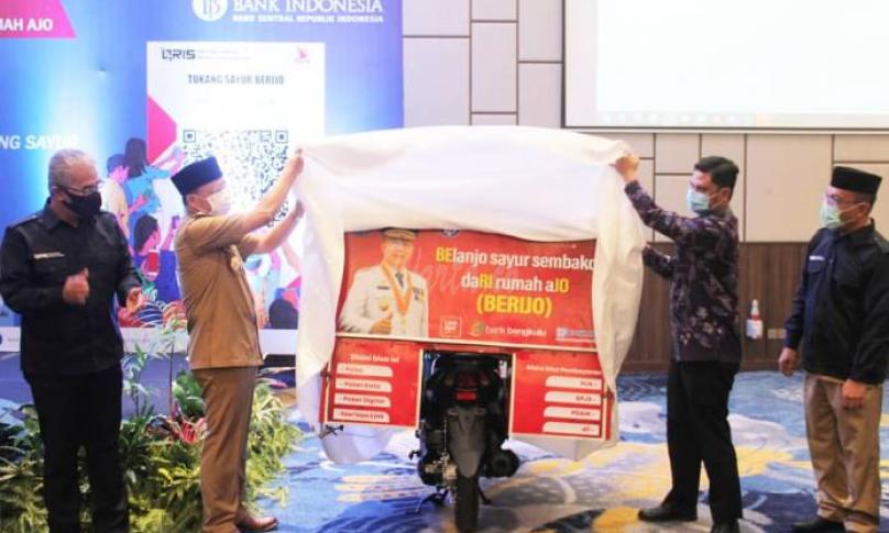 Gubernur Rohidin Mersyah, saat melaunching BERIJO