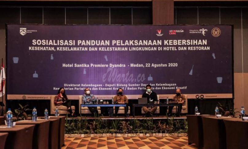 Sosialisasi Panduan Pelaksanaan Kebersihan, Keselamatan dan Kelestarian Lingkungan di Hotel Santika Premiere Dyandra Medan,