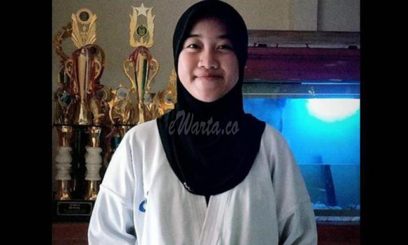 Fiona Neendy Jenisa. Siwa MAN 4 Bantul Yogyakarta