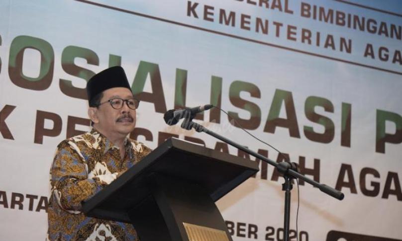 Wamenag Zainut Tauhid Sa’adi saat membuka Acara Sosialisasi Program Bimtek Penceramah Agama Bersertifikat, Jakarta, Rabu (16/09).