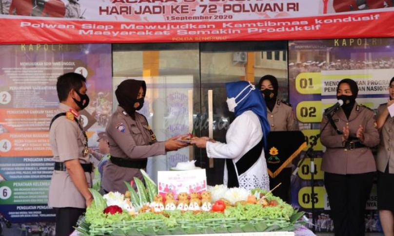 Peringatan HUT Polwan