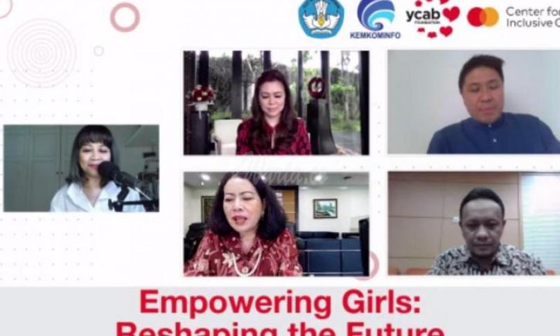 Peluncuran Program Girls4Tech secara daring dari Jakarta, Selasa (15/09/2020).