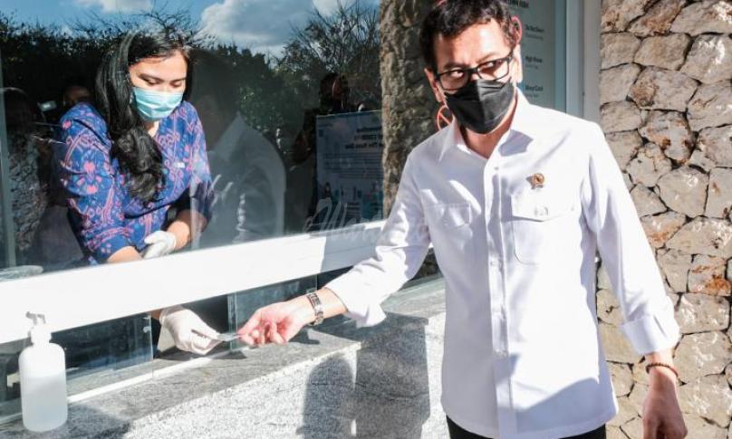 Menteri Pariwisata dan Ekonomi Kreatif/Kepala Badan Pariwisata dan Ekonomi Kreatif Wishnutama Kusubandio