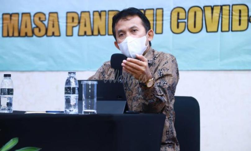 Staf Ahli Menag Bidang Manajemen Komunikasi Oman Fathurahman