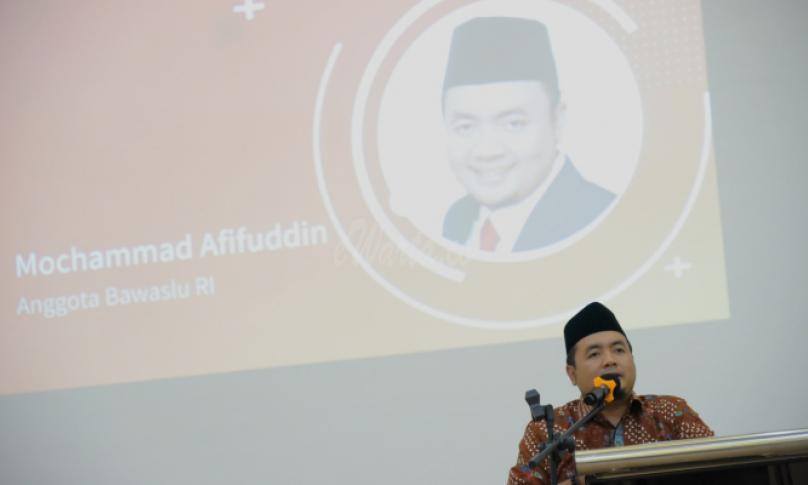 Koordinator Divisi Pengawasan dan sosialisasi Bawaslu M. Afifuddin memberikan sambutan kegiatan pembukaan SKPP Angkatan III. Foto: Humas Bawaslu RI