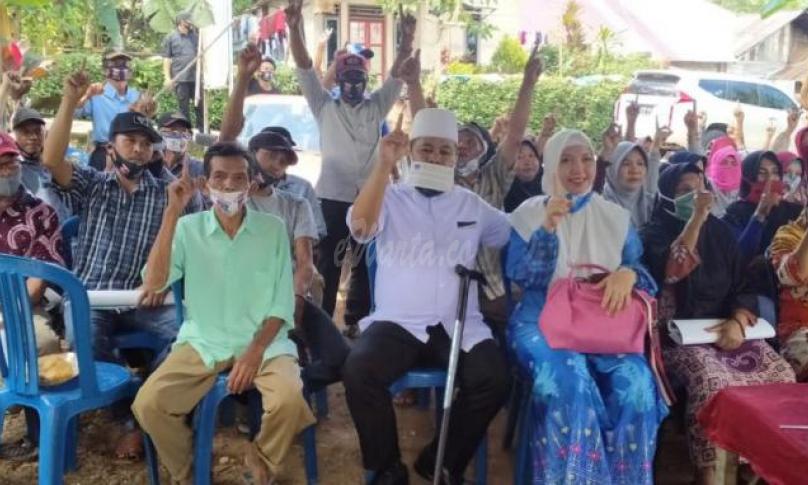 Helmi melakukan kunjungan silaturahmi sekaligus kampanye di Kecamatan Lebong Utara Kabupaten Lebong Provinsi Bengkulu, Selasa (27/10/2020)