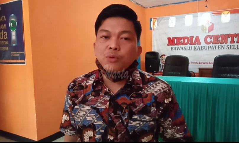 Komisioner Bawaslu Divisi Hukum Penindakan Pelanggaran dan Penyelesaian Sengketa, Suryadi