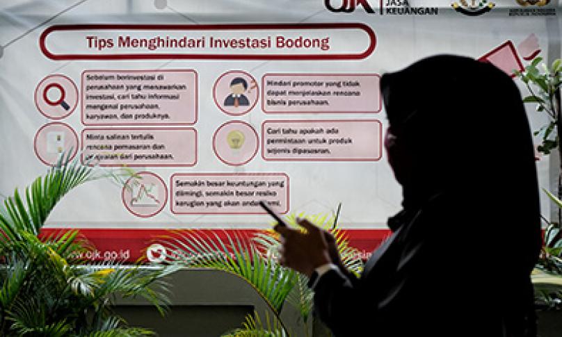 Penutupan Pekan Indonesia Fintech Summit 2020 dan Pekan Fintech Nasional 2020 melalui konferensi video di kediaman resmi Wapres, Jalan Diponegoro Nomor 2, Jakarta Pusat, Rabu (25/11/2020).