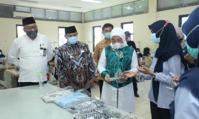  Menaker Ida Fauziyah di Sidoarjo pada Jumat (06/11/2020).