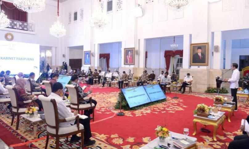 Sidang kabinet paripurna yang digelar di Istana Negara, Jakarta, Senin (02/11/2020).