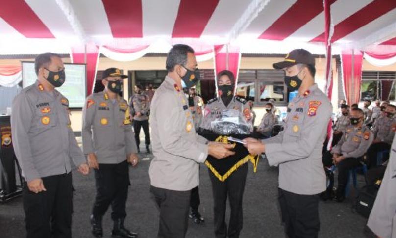 Wakapolda Bengkulu Brigjen Pol Drs Hari Prasojo SH MM didampingi Karo Ops Polda Bengkulu Kombes Dede Alamsyah SIK, melakukan kunjungan Kerja ke Mapolres Bengkulu Selatan