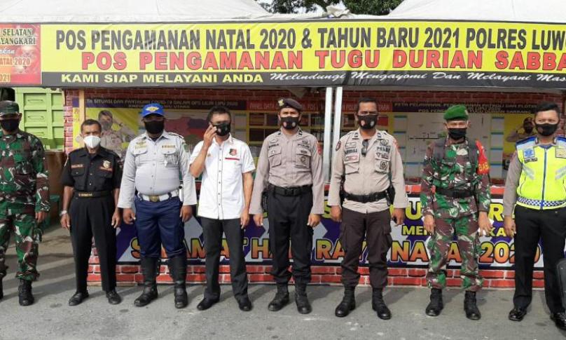 Kapolsek Sabbang Kontrol Pospam Ops Lilin di Tugu Durian