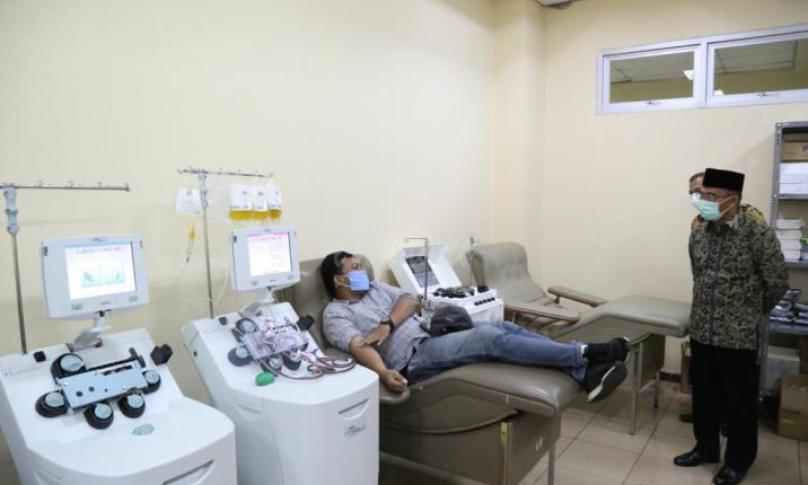 Menko PMK Galakkan Donor Plasma Konvalesen Penyintas Covid-19